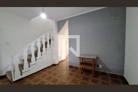 Sala de casa para alugar com 2 quartos, 98m² em Tupi, Praia Grande
