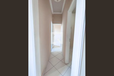 Corredor  de apartamento para alugar com 2 quartos, 46m² em Engenho de Dentro, Rio de Janeiro