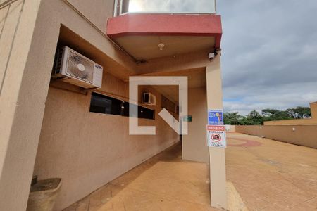 Studio para alugar com 30m², 1 quarto e 1 vaga Studio para alugar com 30m², 1 quarto e 1 vagaFachada