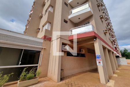 Studio para alugar com 30m², 1 quarto e 1 vaga Studio para alugar com 30m², 1 quarto e 1 vagaFachada