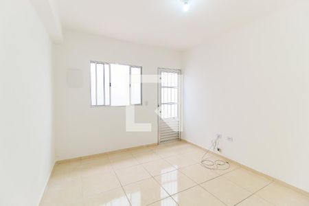 Sala de casa para alugar com 1 quarto, 80m² em Jardim Santa Maria, São Paulo