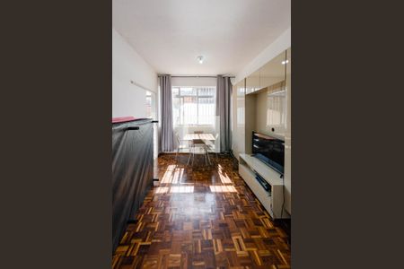 Sala de apartamento à venda com 2 quartos, 65m² em Carlos Prates, Belo Horizonte
