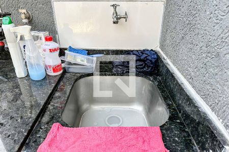 Apartamento à venda com 66m², 2 quartos e 1 vagaÁrea serviço