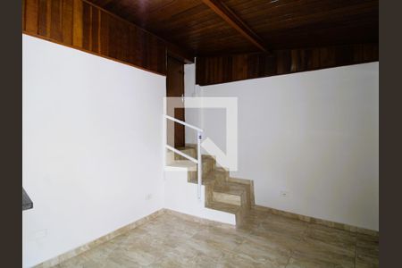 Sala de casa para alugar com 2 quartos, 50m² em Parque Casa de Pedra, São Paulo