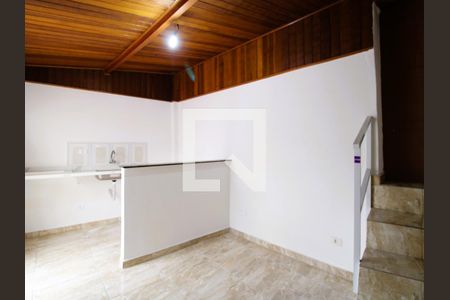 Sala de casa para alugar com 2 quartos, 50m² em Parque Casa de Pedra, São Paulo