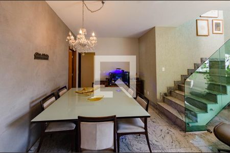 Sala de apartamento à venda com 4 quartos, 206m² em São Pedro, Belo Horizonte