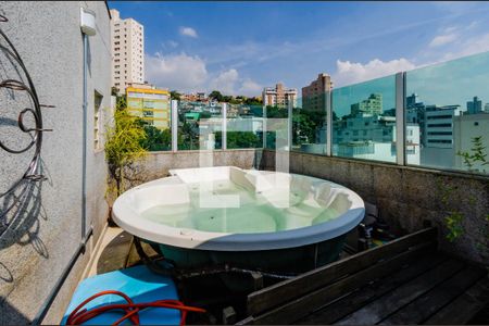 Apartamento para alugar com 206m², 4 quartos e 2 vagasCobertura