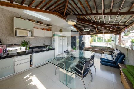 Cobertura de apartamento para alugar com 4 quartos, 206m² em São Pedro, Belo Horizonte