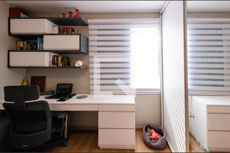 Apartamento para alugar com 206m², 4 quartos e 2 vagasQuarto 1