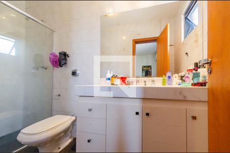 Apartamento para alugar com 206m², 4 quartos e 2 vagasBanheiro suíte 2