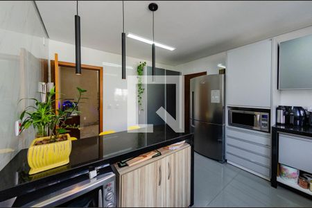 Apartamento para alugar com 206m², 4 quartos e 2 vagasCozinha