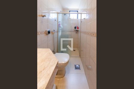 Apartamento para alugar com 206m², 4 quartos e 2 vagasBanheiro suíte 1