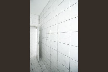 Banheiro de casa para alugar com 1 quarto, 42m² em Vila Regente Feijó, São Paulo