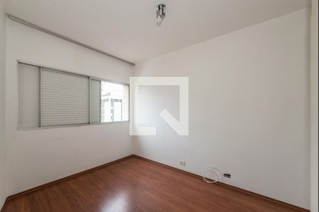 Apartamento à venda com 84m², 3 quartos e 1 vagaQuarto 2