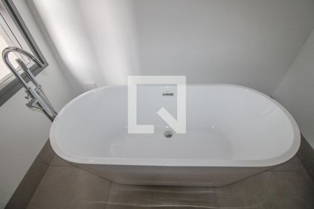 Apartamento à venda com 316m², 4 quartos e 4 vagasBanheiro