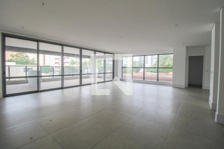 Sala  de apartamento à venda com 4 quartos, 316m² em Cambuí, Campinas