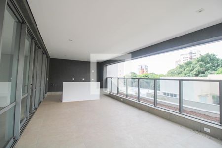 Sala  de apartamento à venda com 4 quartos, 316m² em Cambuí, Campinas