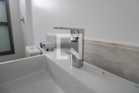 Apartamento à venda com 316m², 4 quartos e 4 vagasBanheiro