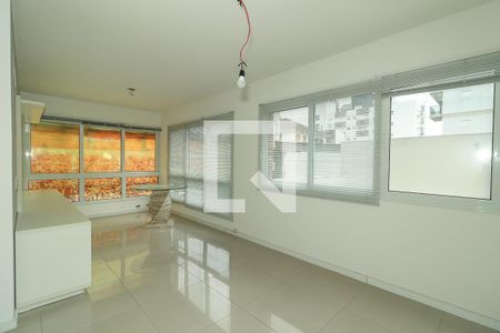 Sala de apartamento para alugar com 2 quartos, 90m² em Independência, Porto Alegre