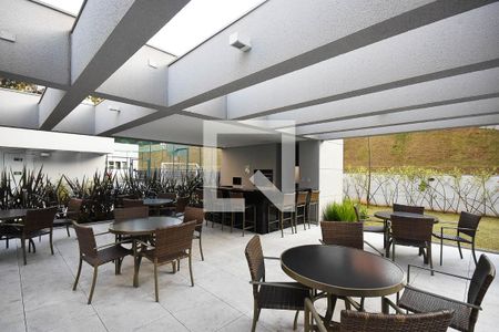 Apartamento à venda com 87m², 2 quartos e 2 vagasChurrasqueira