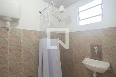 Banheiro de kitnet/studio para alugar com 1 quarto, 40m² em Campo Grande, Rio de Janeiro
