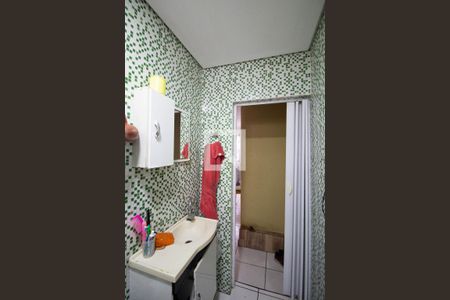 Banheiro de casa à venda com 2 quartos, 70m² em Cidade Antônio Estêvão de Carvalho, São Paulo