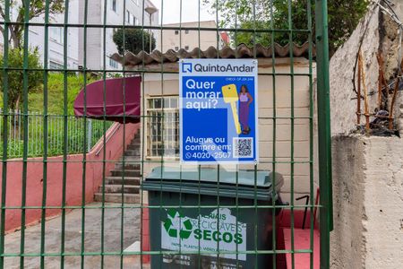 Apartamento à venda com 72m², 2 quartos e 1 vaga Apartamento à venda com 72m², 2 quartos e 1 vagaPlaquinha