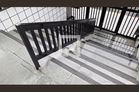 Apartamento para alugar com 142m², 3 quartos e 1 vagaEscada