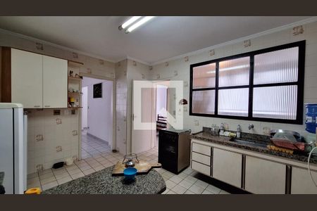 Apartamento para alugar com 142m², 3 quartos e 1 vagaCozinha