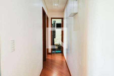 Corredor de apartamento para alugar com 2 quartos, 52m² em Vila Príncipe de Gales, Santo André