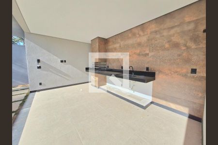 Casa à venda com 170m², 3 quartos e 3 vagasÁrea comum - Churrasqueira