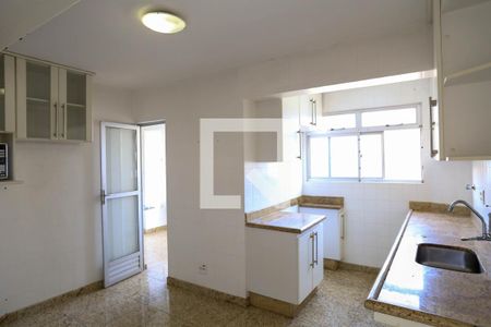 Apartamento à venda com 137m², 3 quartos e 1 vagaCozinha