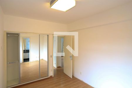 Suíte de apartamento à venda com 3 quartos, 137m² em Santa Efigênia, Belo Horizonte