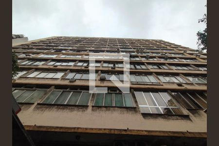Apartamento à venda com 73m², 2 quartos e sem vagaFachada