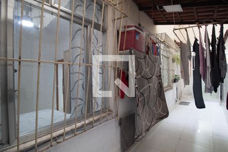 Apartamento à venda com 73m², 2 quartos e sem vagaVaranda