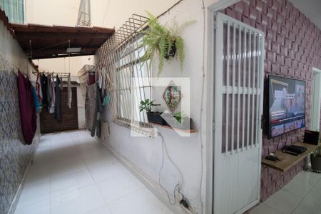 Apartamento à venda com 73m², 2 quartos e sem vagaVaranda