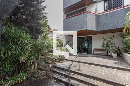 Apartamento para alugar com 117m², 3 quartos e 2 vagasEntrada