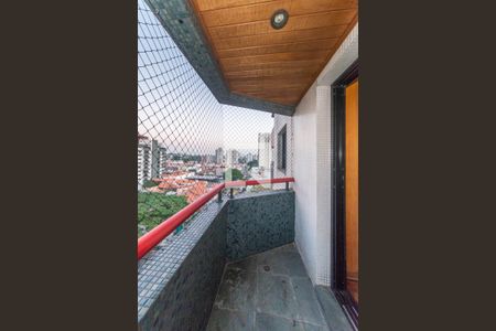 Apartamento para alugar com 117m², 3 quartos e 2 vagasSacada da Suíte