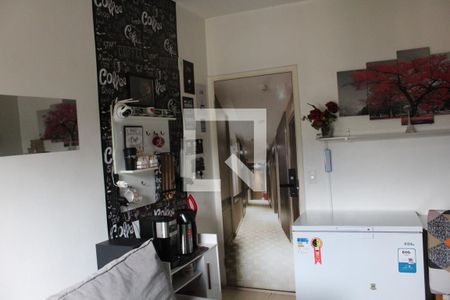 Sala de apartamento para alugar com 2 quartos, 40m² em Jardim Central, Cotia