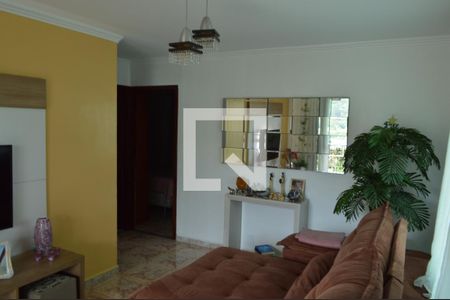 Sala  de casa de condomínio para alugar com 2 quartos, 200m² em Tauá, Rio de Janeiro