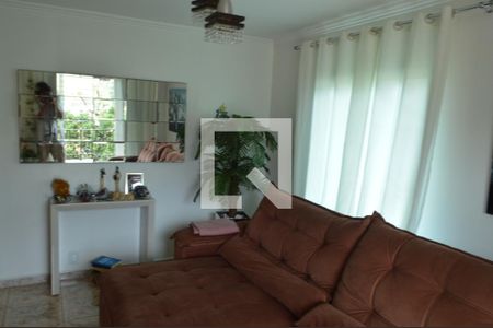 Sala de casa de condomínio à venda com 2 quartos, 200m² em Tauá, Rio de Janeiro