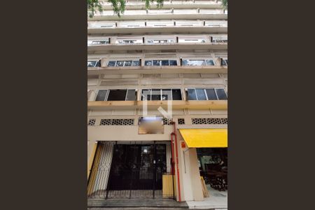 Studio à venda com 32m², 1 quarto e sem vaga Studio à venda com 32m², 1 quarto e sem vagaFachada