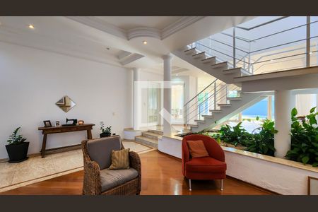 Lareira de casa de condomínio à venda com 4 quartos, 700m² em Residencial Morada dos Lagos, Barueri