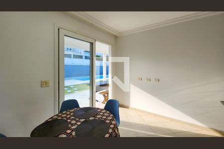 Casa de condomínio para alugar com 700m², 4 quartos e 6 vagasCozinha