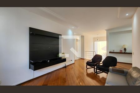 Casa de condomínio para alugar com 700m², 4 quartos e 6 vagasSala 2
