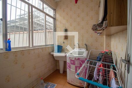 Apartamento à venda com 97m², 3 quartos e 1 vagaÁrea de Serviço