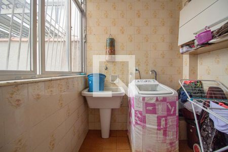 Apartamento à venda com 97m², 3 quartos e 1 vagaÁrea de Serviço