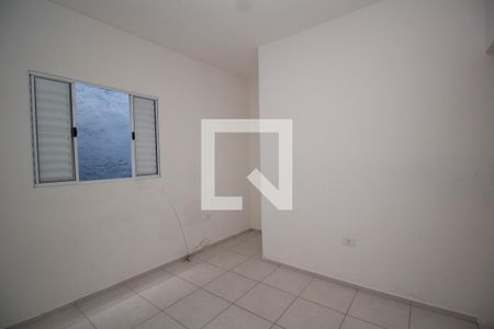 Quarto / Sala de casa para alugar com 1 quarto, 22m² em Vila Hebe, São Paulo