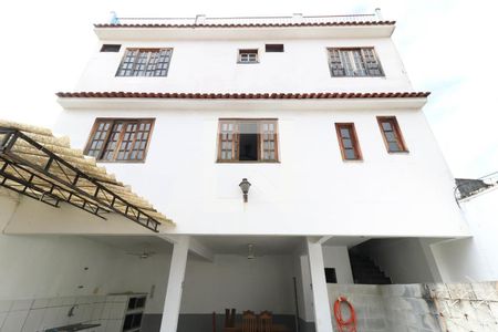 Apartamento para alugar com 400m², 2 quartos e sem vaga Apartamento para alugar com 400m², 2 quartos e sem vagaFachada