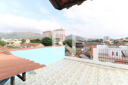 Apartamento para alugar com 400m², 2 quartos e sem vaga Apartamento para alugar com 400m², 2 quartos e sem vagaTerraço